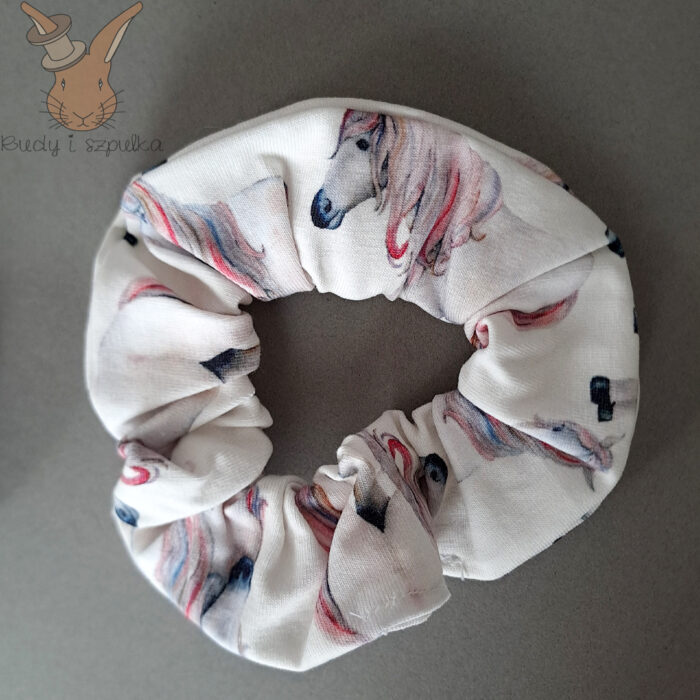 Scrunchie z koniem